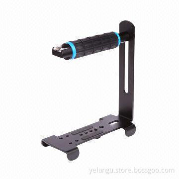 Portable-DV Low Angle to Shoot